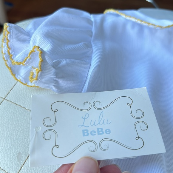 White Lulu BeBe onesie with embroidered duck detail 6mo - Picture 5 of 7